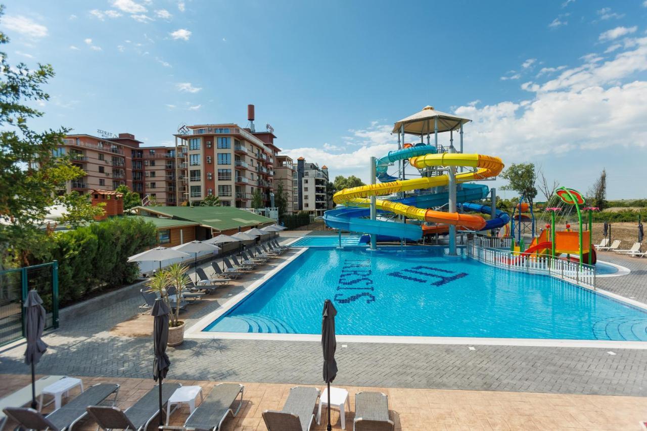 Tarsis Club & Aquapark Aparthotel Sunny Beach Exterior photo