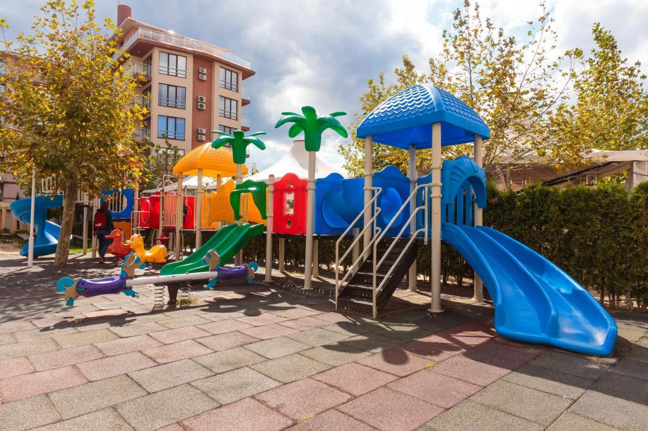 Tarsis Club & Aquapark Aparthotel Sunny Beach Exterior photo